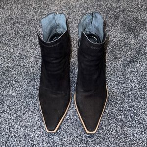 Vince Camuto Black Suede Heels